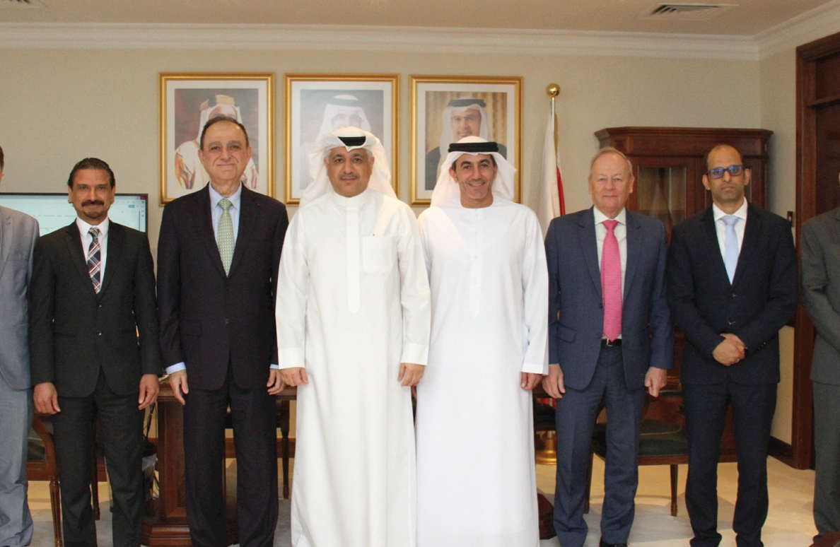 رئيس هيئة الكهرباء والماء يلتقي وفد من شركة "الاتحاد لكفاءة الطاقة" الإماراتية