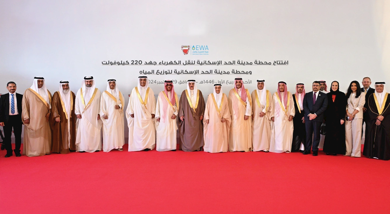 معالي الشيخ خالد بن عبد الله يفتتح محطتي نقل الكهرباء وتوزيع المياه في مدينة الحد الإسكانية بكلفة تفوق 85 مليون دولار