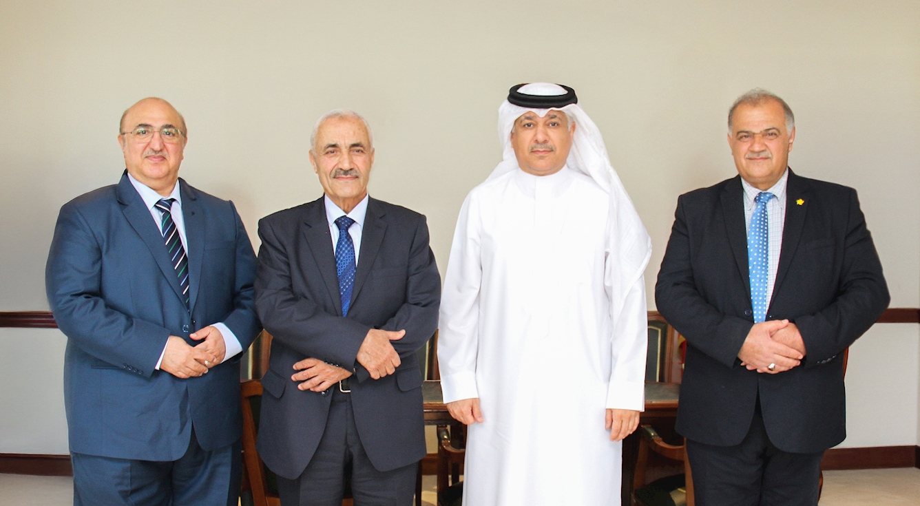 خلال استقبال رئيس هيئة الكهرباء والماء لوفد الهيئة العربية للطاقة المتجددة.. مملكة البحرين تتسلم رئاسة الهيئة العربية للطاقة المتجددة